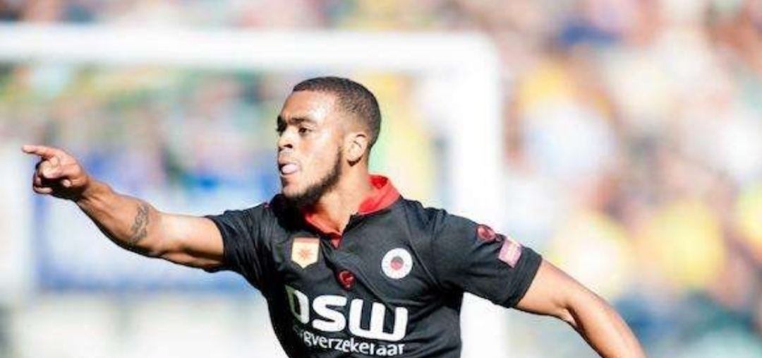 在足球场上 在足球场上